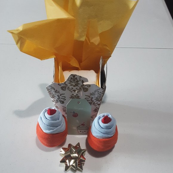 NEW! 🧁 Unisex Baby Clothing Cupcakes; Cute Baby Shower Gift, Kawaii, Handmade - Picture 2 of 3